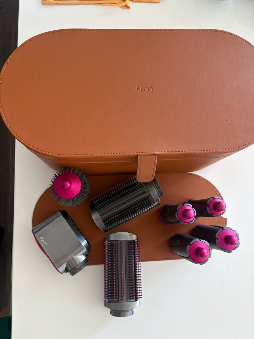Dyson Air Wrap Styling Set - Silver & Pink Attachments - Picture 2 of 4